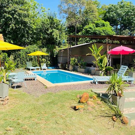Duplex En Cataratas Del Iguazu Piscina Compartida Con Aparts Πουέρτο Ιγκουασού Εξωτερικό φωτογραφία